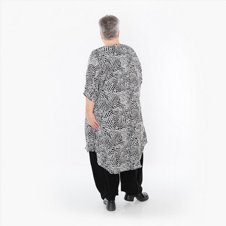 Sommer Big Shirt in gerundeter Form aus leichter Chiffon Qualität