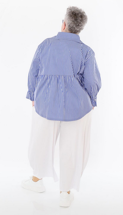 Sommer Bluse in gerundeter Form aus feiner Popeline Qualität in 2 Farben