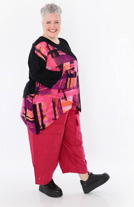 Sommer Hose in gerader Form aus luftiger Leinen Qualität
