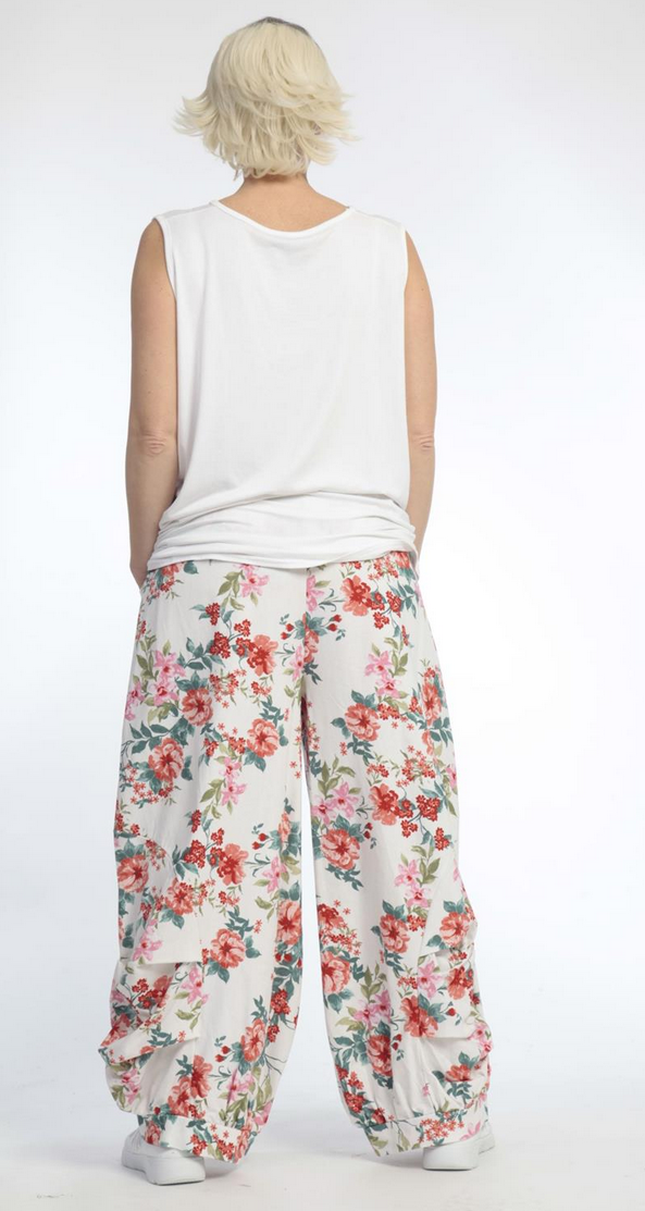 Ballon Hose aus einem Ramie-Leinenmaterial - Balloon trousers made from a ramie linen material