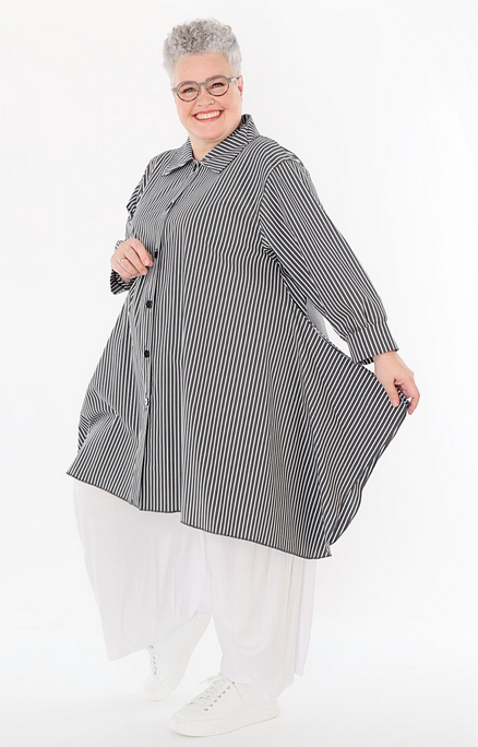 Sommer Bluse in A-Form aus feiner Popeline Qualität in 2 Farben
