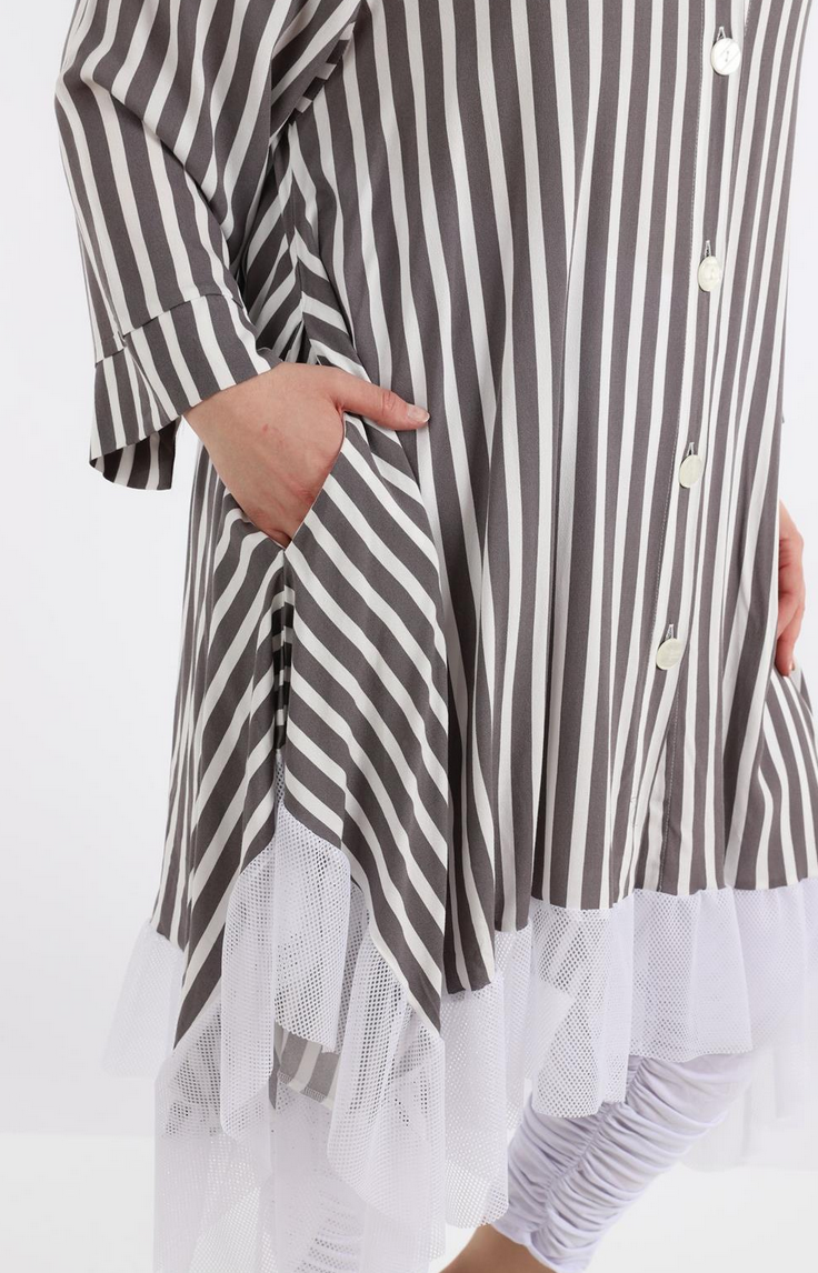 Sommer Jacke in A-Form aus leichter Krepp Qualität