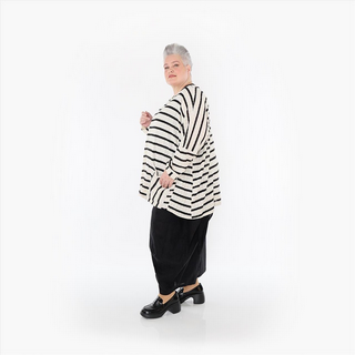 Sommer Big Shirt in A-Form aus feiner Strick Qualität