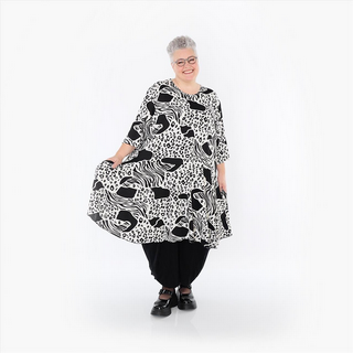 Sommer Big Shirt in Glocken Form aus feiner Slinky Qualität