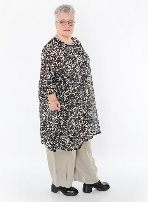 Sommer Big Shirt in A-Form aus durchsichtiger Chiffon Qualität
