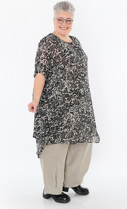 Sommer Big Shirt in gerundeter Form aus durchsichtiger Chiffon Qualität