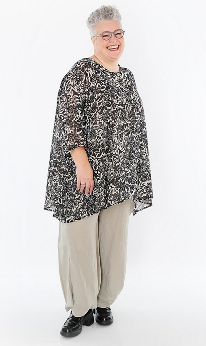 Sommer Big Shirt in A-Form aus durchsichtiger Chiffon Qualität