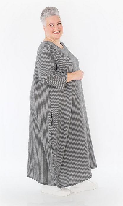 Sommer Kleid in Ballon Form aus feiner Mousseline Qualität