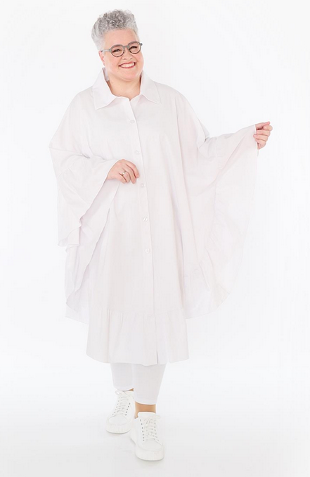 Sommer Bluse in gerundeter Form aus feiner Popeline Qualität
