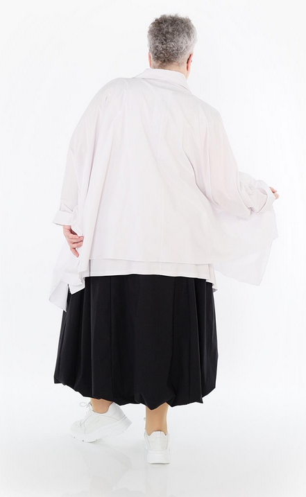 Sommer Bluse in Zipfel Form aus feiner Popeline Qualität