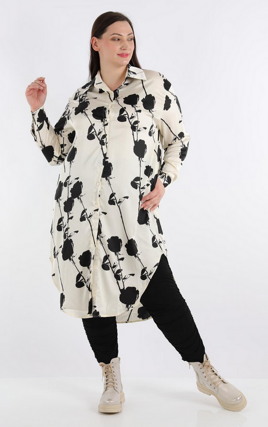 Sommer Bluse in gerundeter Form aus glatter Satin Qualität