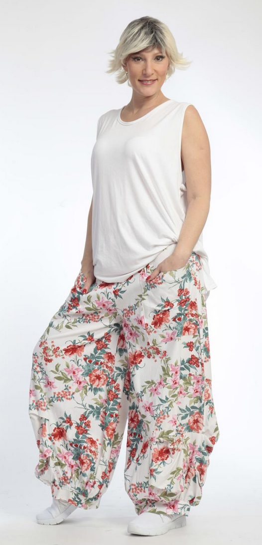 Ballon Hose aus einem Ramie-Leinenmaterial - Balloon trousers made from a ramie linen material