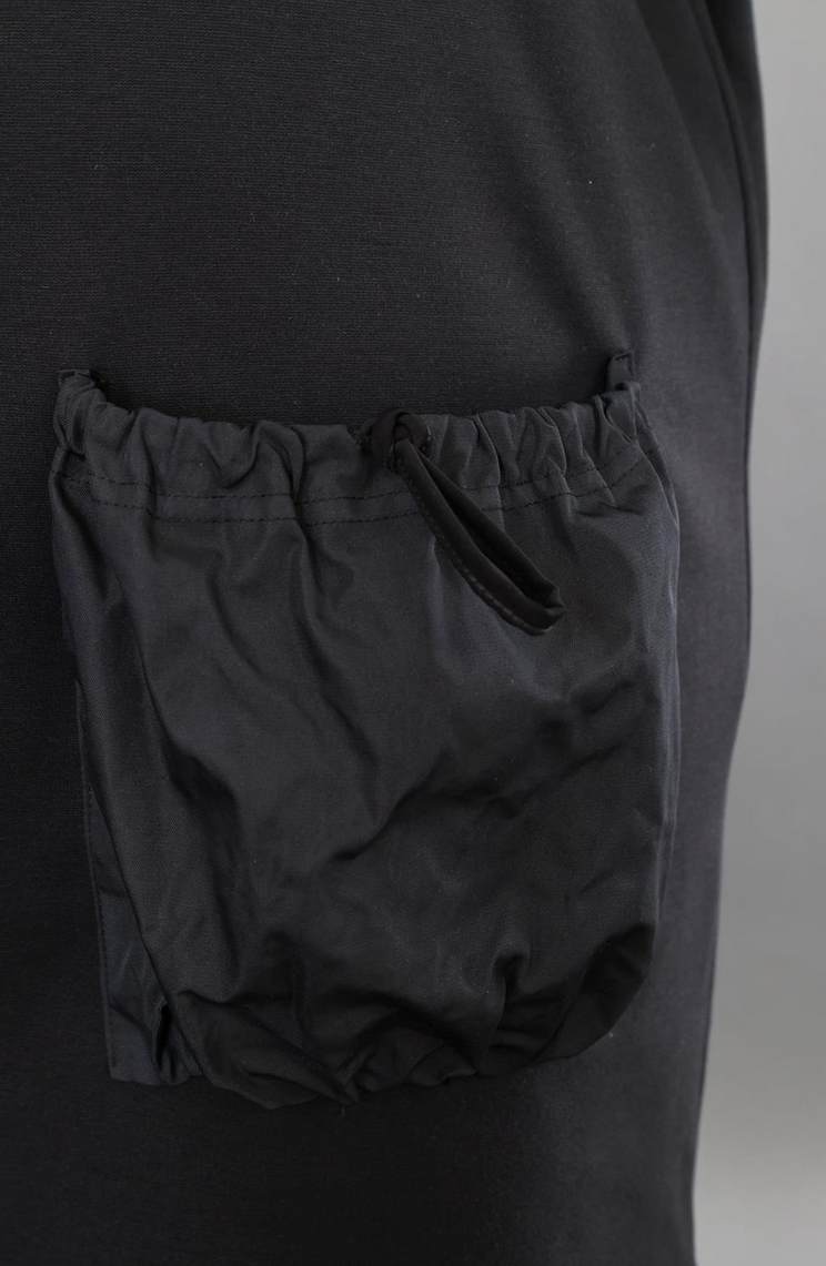 Ganzjahr Kleid in gerader Form aus feiner Jacquard Qualität