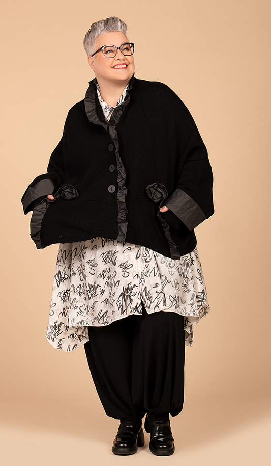 Ganzjahr Jacke in A-Form aus weicher Strick Qualität
