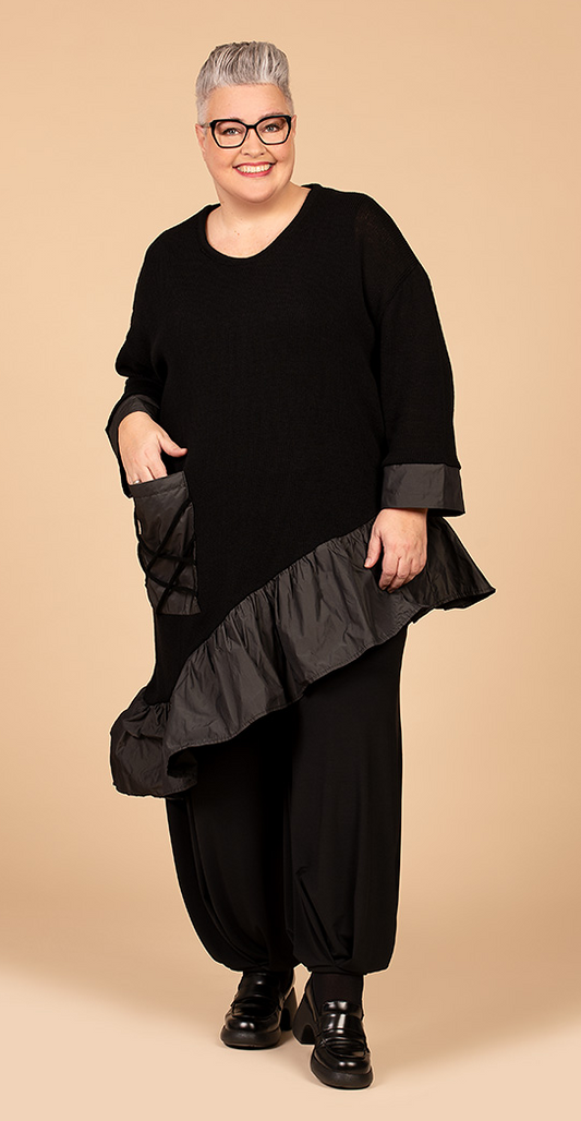 Ganzjahr Big Shirt in asymmetrischer Form aus weicher Strick Qualität