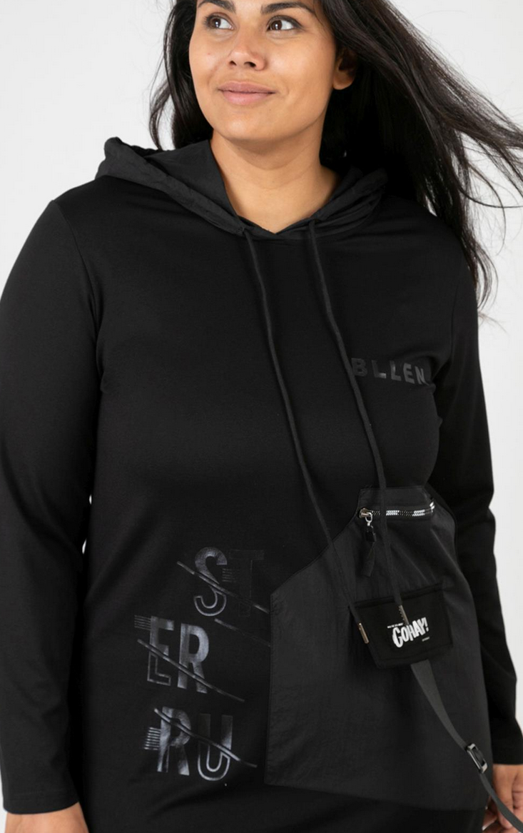 Medi Kleid mit Appliaktionen