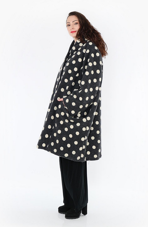 Winter Jacke in Ballon Form aus weicher Wolle Qualität