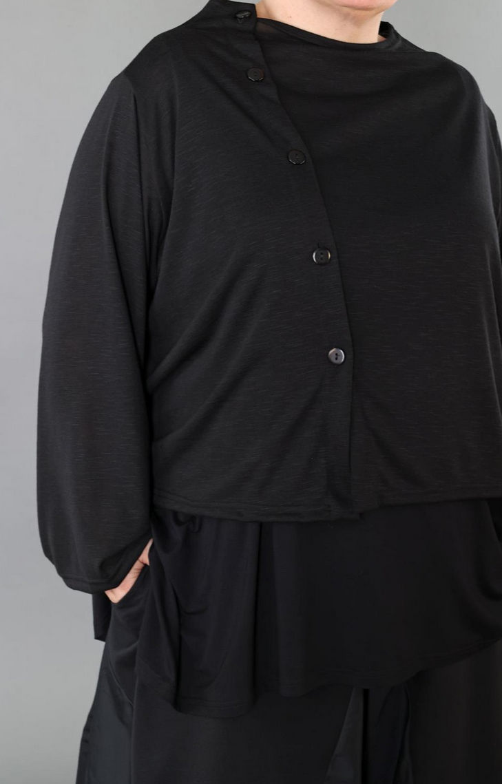 NEU Übergangs Jacke in gerader Form aus weicher Feinstrick Qualität in verschiedenen Farben