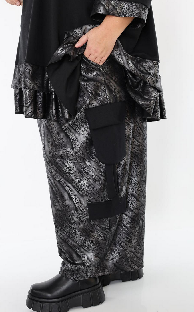 NEU Winter Hose in Ballon Form aus feiner Lederimitat Qualität