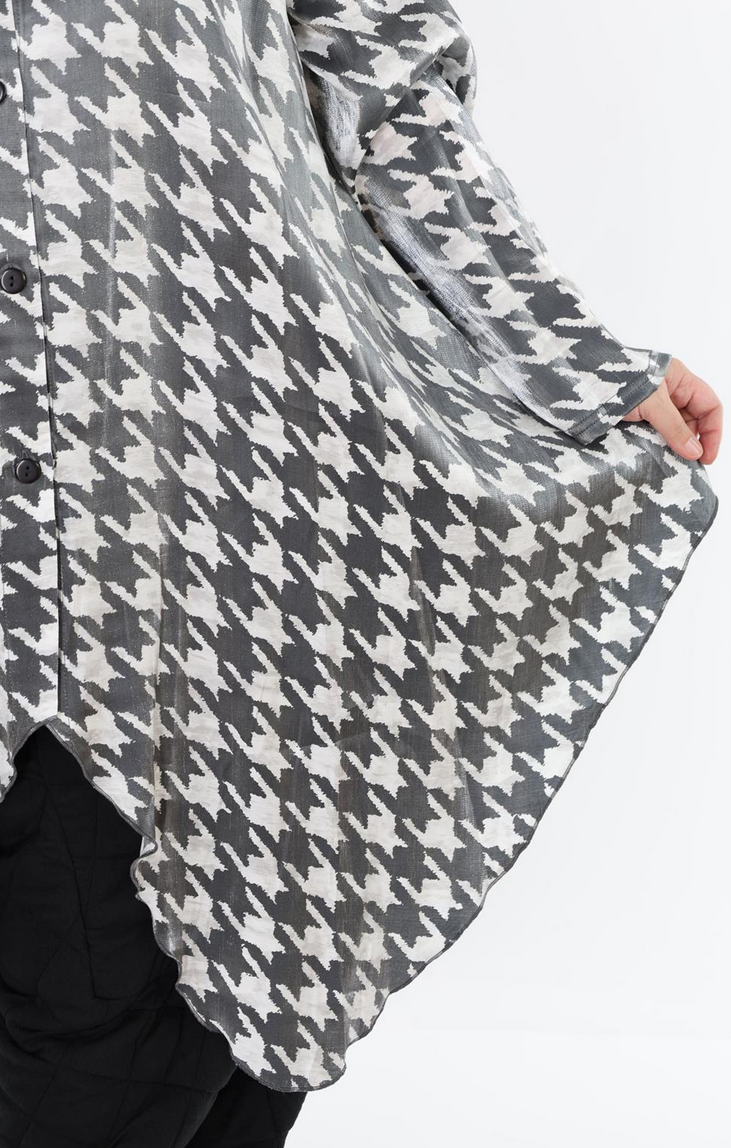 NEU Ganzjahr Bluse in Zipfel Form aus glatter Seiden-Optik Qualität