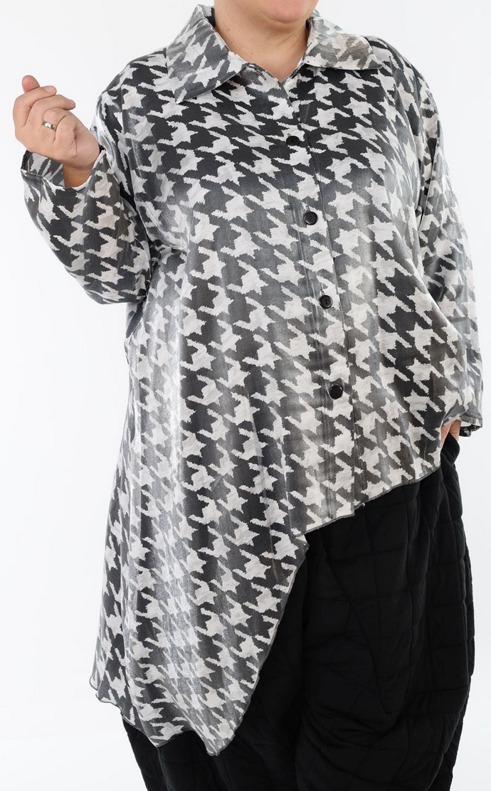 NEU Ganzjahr Bluse in Vokuhila Form aus glatter Seiden-Optik Qualität