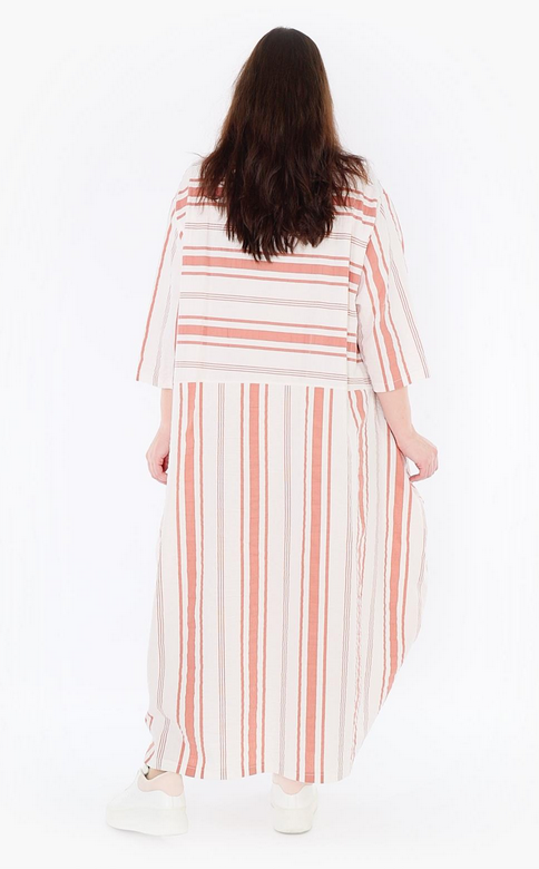 Sommer Kleid in Ballon Form aus leichter Seersucker Qualität