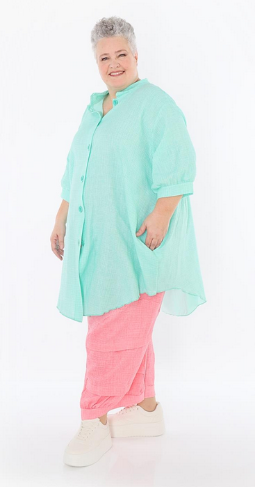 Sommer Bluse in gerundeter Form aus weicher Mousseline Qualität in verschiedenen Farben