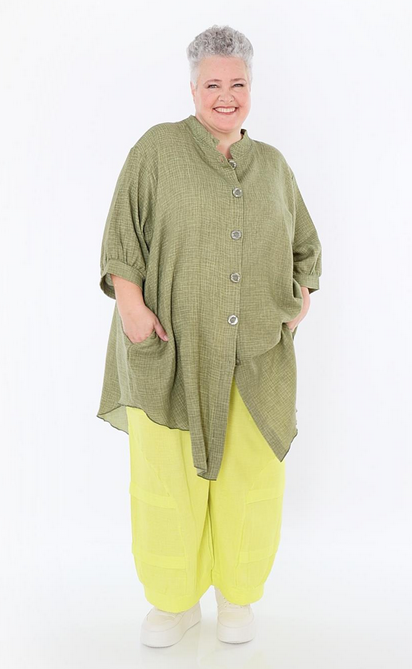 Sommer Bluse in gerundeter Form aus weicher Mousseline Qualität in verschiedenen Farben
