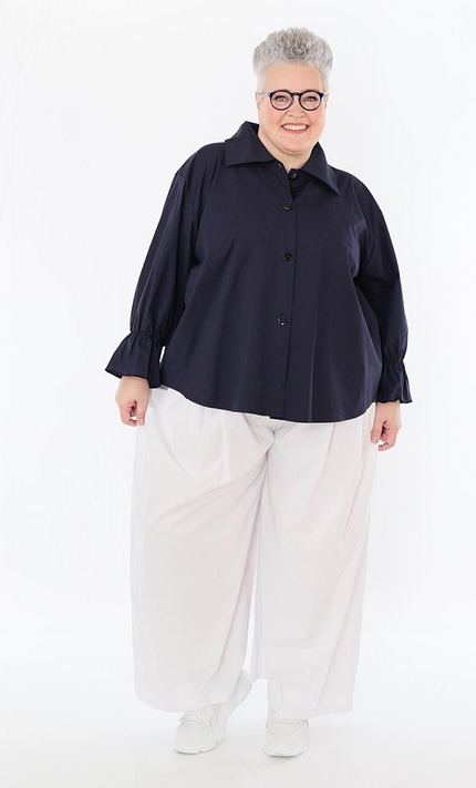 Sommer Bluse in gerundeter Form aus feiner Popeline Qualität in verschiedenen Farben
