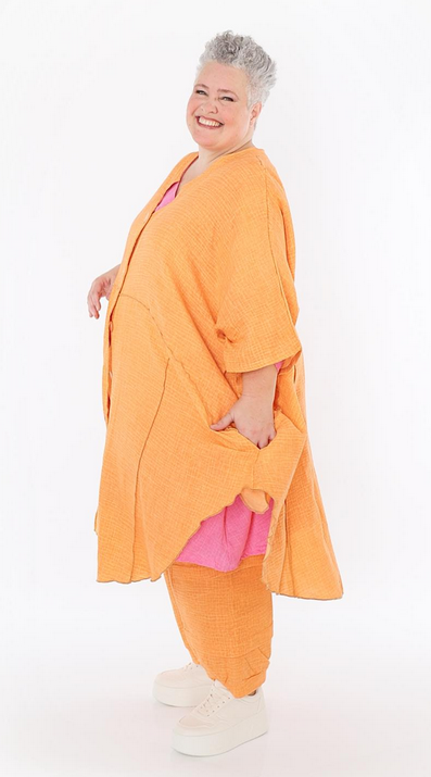 Sommer Jacke in gerundeter Form aus weicher Mousseline Qualität in verschiedenen Farben