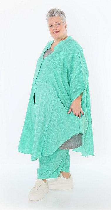 Sommer Jacke in gerundeter Form aus weicher Mousseline Qualität in verschiedenen Farben