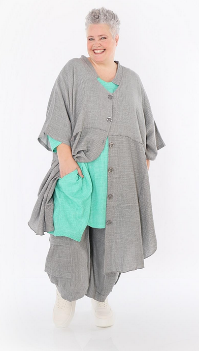Sommer Jacke in gerundeter Form aus weicher Mousseline Qualität in verschiedenen Farben