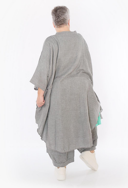 Sommer Jacke in gerundeter Form aus weicher Mousseline Qualität in verschiedenen Farben