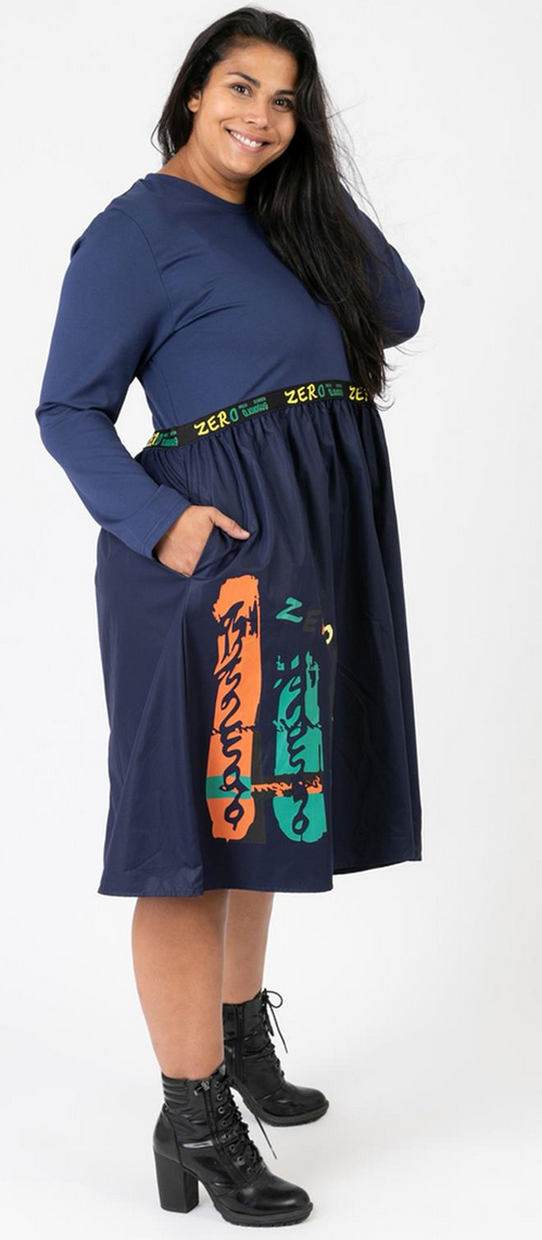 Medi Kleid mit Appliaktionen in 2 Farben