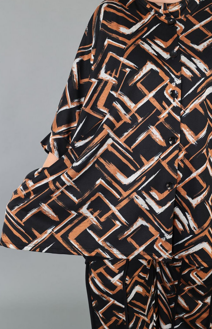 NEU Übergangs Jacke in A-Form aus weicher Jacquard Qualität in 2 Farben